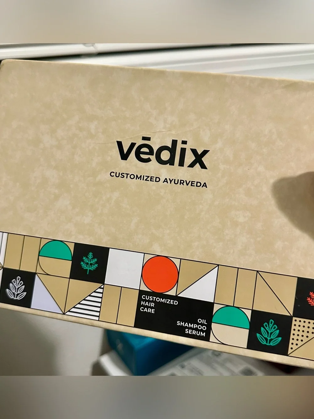 Vedix Anti-Hairfall Regimen ( gift box)
